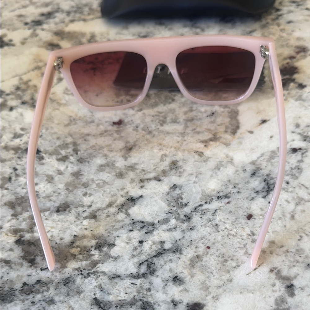 Diff Pink Sunglasses - Picture 4 of 5